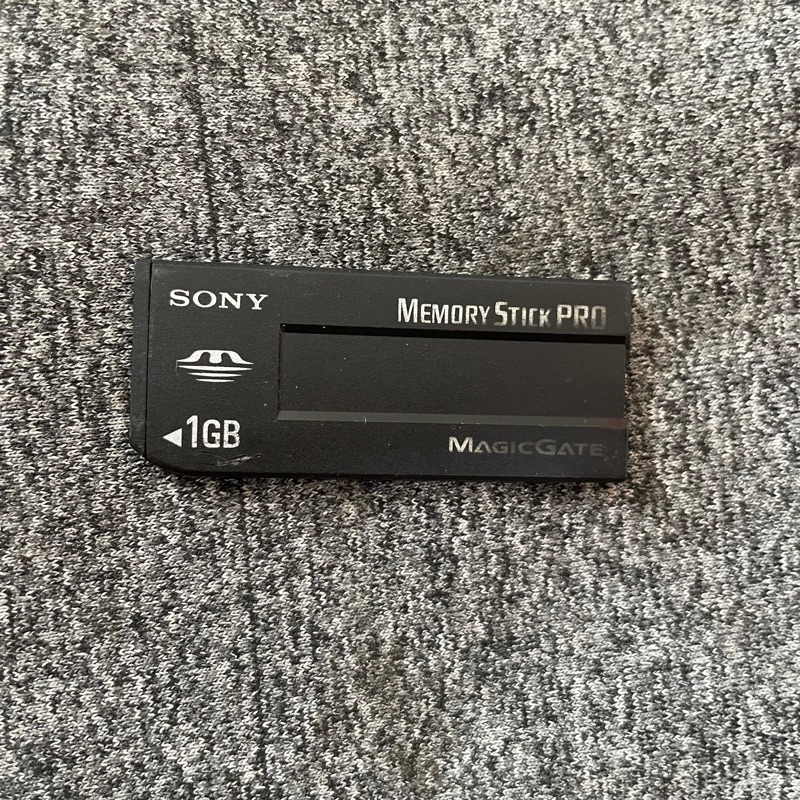 Thẻ nhớ Sony cổ MemoryStick dài Memory Stick