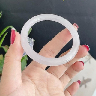 Vòng tay bạch ngoc đã kiểm định p,n,j