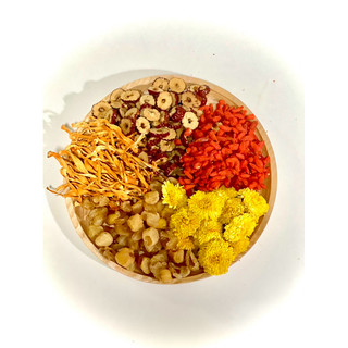 Trà  Đông Trùng Hoa Cúc Hộp  30 Gói mix( táo  lát , đông  trùng, hoa cúc . Long  nhãn. kỷ tử