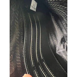 Clutch cầm tay P-RA-DA da thật
