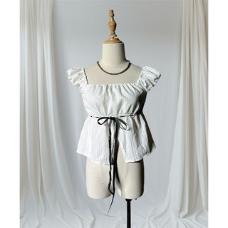 BABY TOP - áo xô trắng babydoll phối nơ đen thắt eo