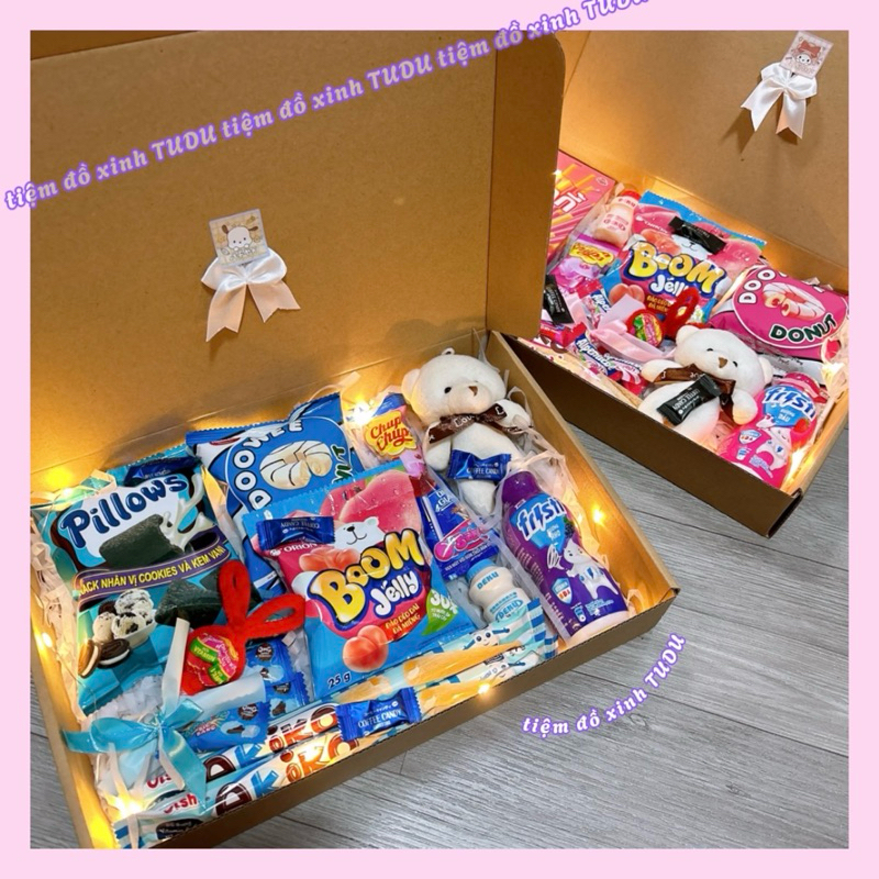 (Bản lớn) Hộp quà tặng Sinh nhật, Quốc tế thiếu nhi 1/6 - Box bánh kẹo gấu bông kèm đèn, túi, thiệp mini đáng iu