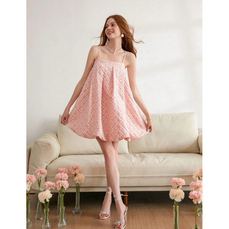 Đầm Barbiee dáng bí in hoa nổi