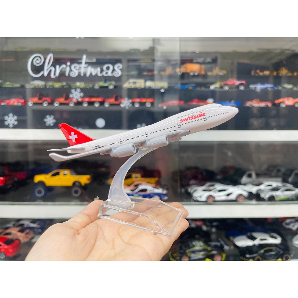 Mô hình máy bay ThụySĩ Swisss Air Boeing B747-400 16cm MB16019