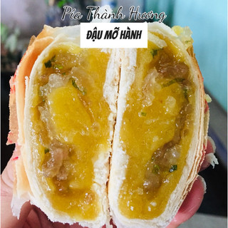   Lò sản xuất Bánh pía đậu mỡ hành Thành Hương - pía gói giấy xưa truyền thống 