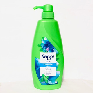 Dầu gội Rejoice Sạch gàu tinh chất bạc hà 630ml