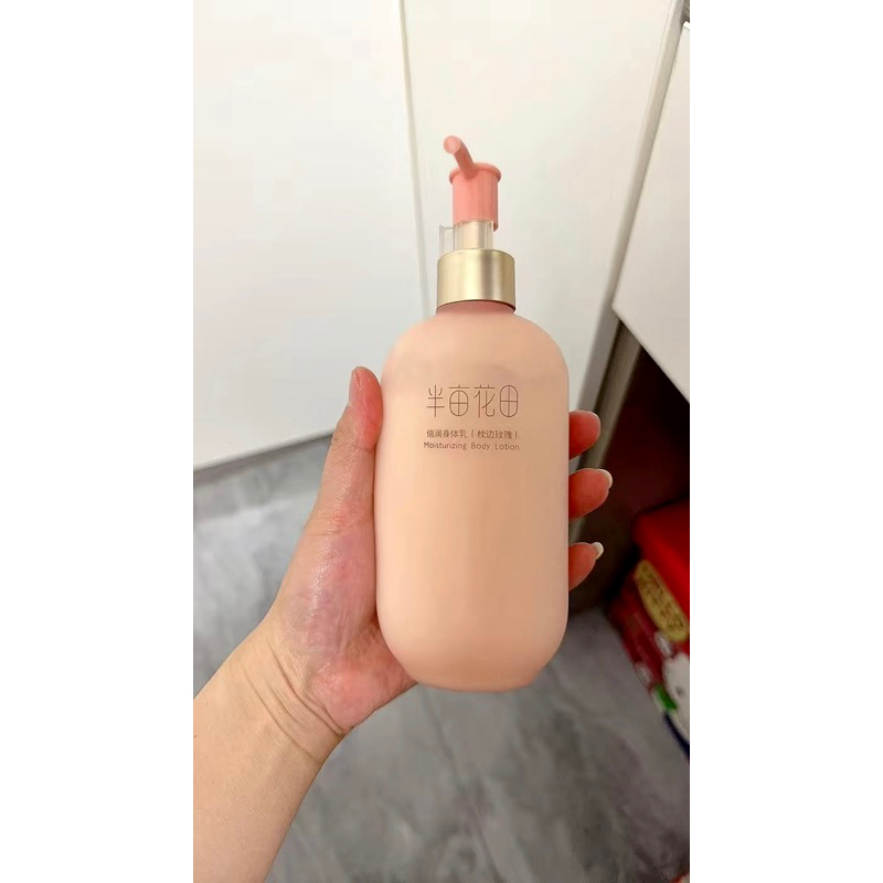 Sữa Dưỡng Thể Làm Trắng Da,Dưỡng Ẩm Biển Hoa- Chống Lão Hoá Thơm Hoa Hồng 250ML