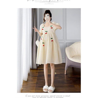 Váy bầu cộc tay đính quả cherry xinh xắn