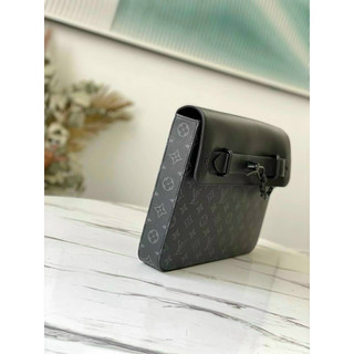 TÚI L""V CLUTCH