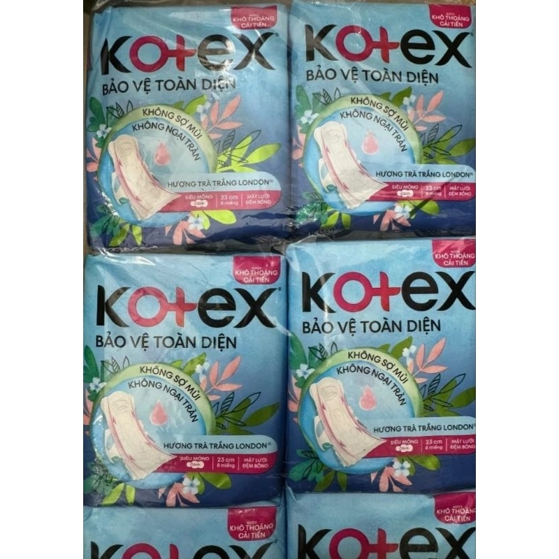 Combo 8 gói băng vệ sinh Kotex dày  Khô Thoáng Mặt Lưới Lụa Hóa Maxi có cánh gói 8 miếng x 23cm