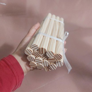( Thông Mỹ Đẹp 100%) Thanh Gỗ Thông Tròn Phi 15 ( Nhiều Kích Thước)