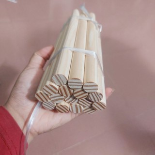 ( Thông Mỹ Đẹp 100%) Thanh Gỗ Thông Tròn Phi 15 ( Nhiều Kích Thước)