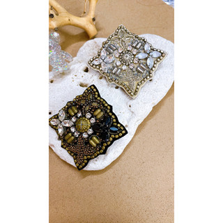 Cài áo cườm kết secondhand nhật bản bou jewelry vintage
