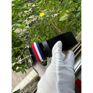 Thắt lưng Thom Browne da thật
