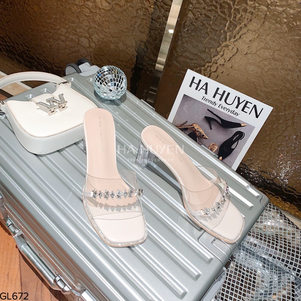 Guốc lê, dép cao gót nữ Hà Huyền Shoes quai trong bản to đính 1 hàng đá giữa gót vuông 7cm - GL672