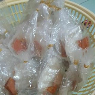 [10 bịch] Bánh tráng xâu tuổi thơ gồm bánh tráng dẻo, muối, ruốc, sate, tắc rất ngon