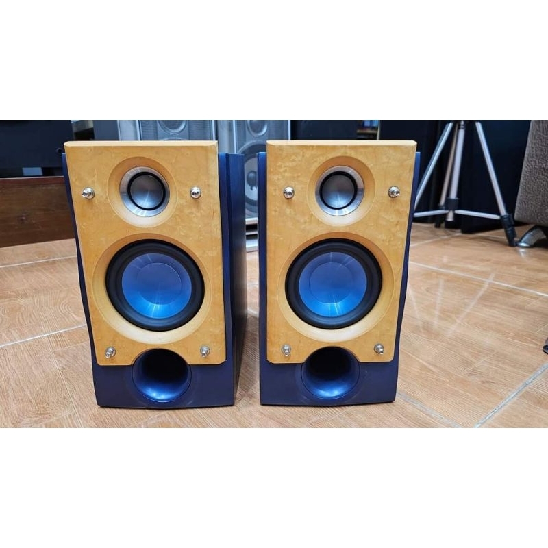 Loa KENWOOD VH7 đẹp chất