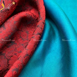 Lụa may áo dài- SILK – hoa cúc màu đỏ đen -CU32