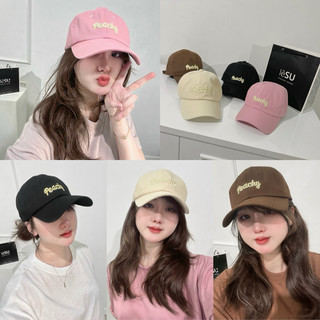 Ảnh tự chụp nón lưỡi trai thêu chữ peachy