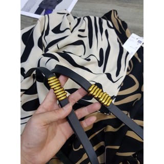 Áo lụa họa tiết kèm belt