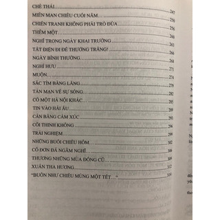 Sách - Đồng vọng (Trịnh Thu Tuyết)