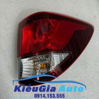 Đèn hậu trong cốp mazda bt50 2016-2020 ul4j513f0a ul4j513g0a chính hãng