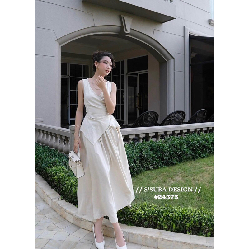 SET ÁO BUỘC EO CHÂN VÁY DÀI