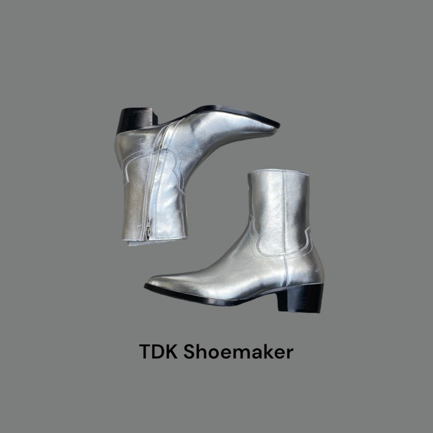 Lukas Boots Metallic Silver Giày Bốt Nam Da Bạc Mũi Nhọn Đế Khâu Gót Gỗ Cao 5cm - TDK Shoemaker