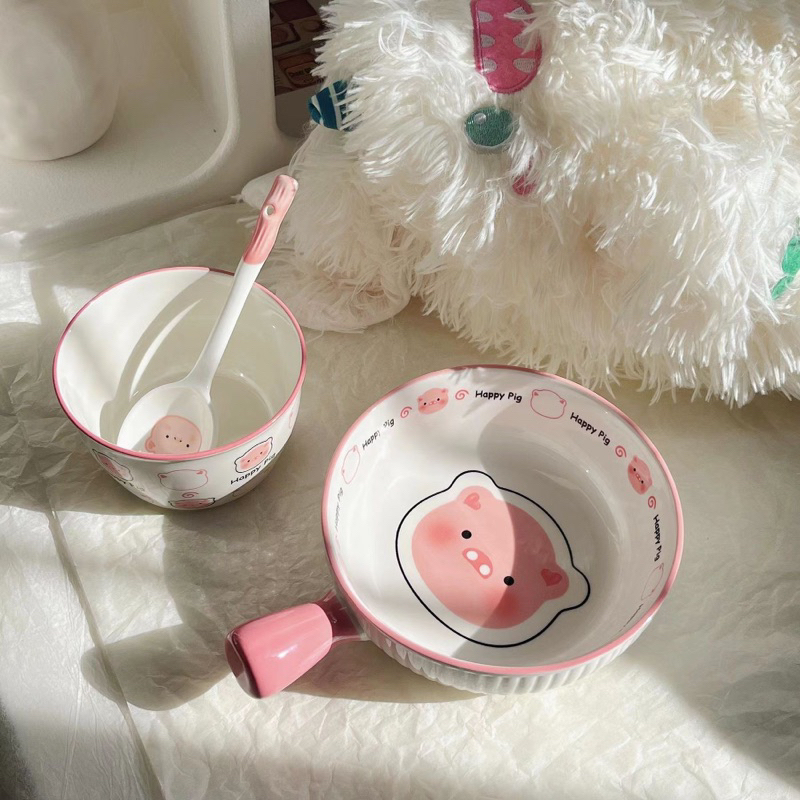 Set Bát Đĩa Sứ Hình Heo Hồng Happy Pig 3 Món – Bộ Đồ Ăn Gốm Sứ Có Tay Cầm Nhiều Hoạ Tiết
