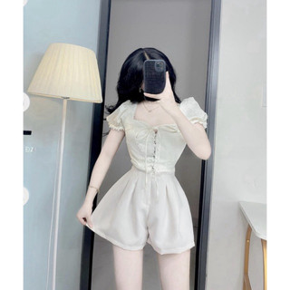 SET CROP TRẮNG NÚT BỌC CÚP NGỰC + SHORT XẾP LY