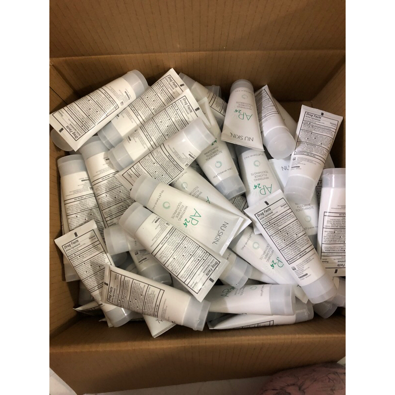 Kem đánh răng Ap24 Whitening date mới nhập Mỹ