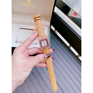 Đồng hồ Nữ HERMES dây da cao cấp