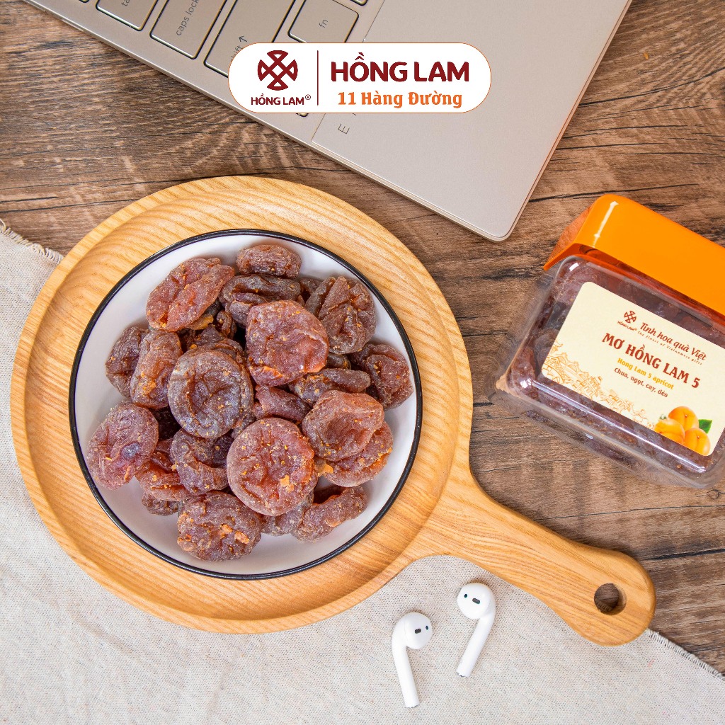  Xí muội Mơ Hồng Lam 5 là dòng sản phẩm tách hạt cao cấp Hồng Lam. Có vị Chua Cay Ngọt Dẻo Hộp gói  200g 300g 500g  