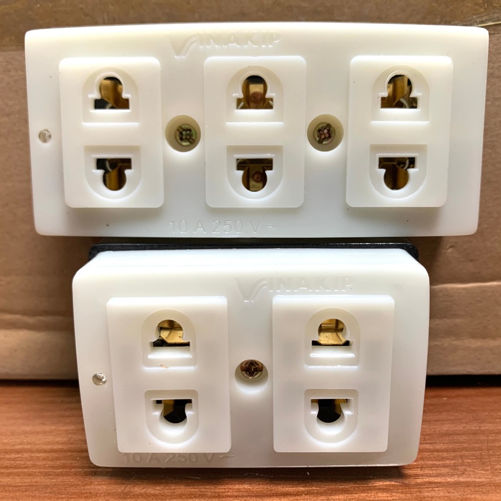Ổ cắm 2 ,ổ cắm 3 Vinakip