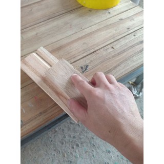 Dụng cụ bóc vỏ hạt sen