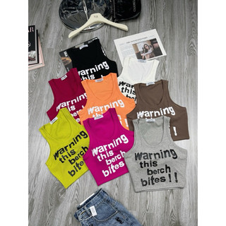 Áo thun 3 lỗ in chữ có kèm mút đệm fom croptop ngắn trên rún