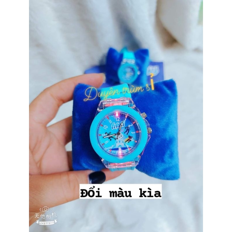 Đồng Hồ Đổi Màu Quà Tặng Của Sữa Fristi