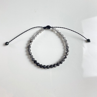 Vòng tay sáp thạch anh tóc đen 4mm vtstd de luna
