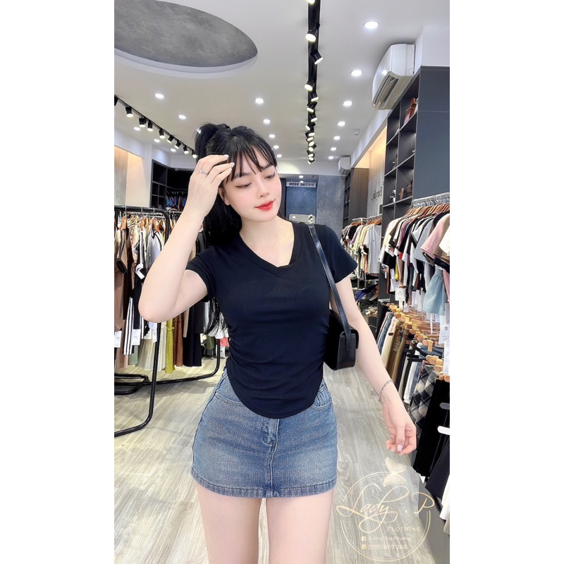 Áo thun cổ tim bo eo-LADY.Clothing
