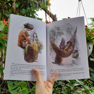 Sách tranh về Bác Hồ - Từ làng sen