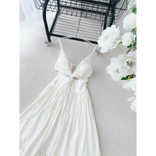Đầm maxi đen trơn 2 dây hở lưng (về thêm hồng, trắng kem xoắn bụng)