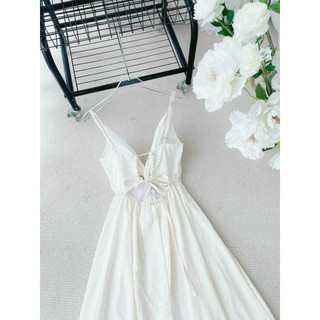 Đầm maxi đen trơn 2 dây hở lưng (về thêm hồng, trắng kem xoắn bụng)