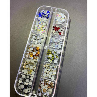 Khay Đá mix 12 màu đủ size, màu Trắng, màu 7 màu 12 ô, set đá chân lưới mix size khoảng 1440v