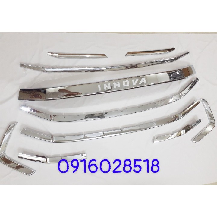 Mặt ca lăng Toyota innova 2017 2018 2019 2020 loại dày, có chữ inova