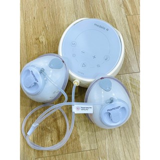 Máy hút sữa có dây Medela Sonata + cup v2( máy cũ cup mới)