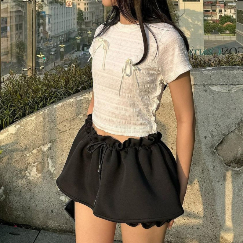 Chân Váy Ngắn Kiểu Xòe PINKSTORE29 Phối Dây Rút Eo C099 | BigBuy360 - bigbuy360.vn