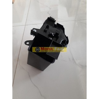 Hộp đựng bình xe Dream (hộc bình ắc quy xe Dream)