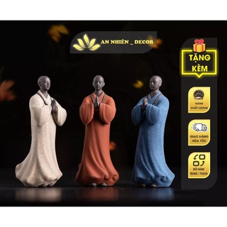 Tượng nhà sư đứng chắp tay cao 18cm - tượng gốm tử sa trang trí chất lượng cao