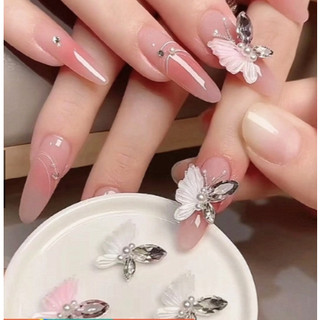 Mã charm buom siêu hot mói nhé a hàng có sẵn nhé a