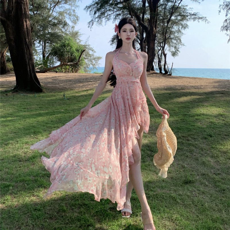 Đầm hoa maxi xẻ tà tiểu thư